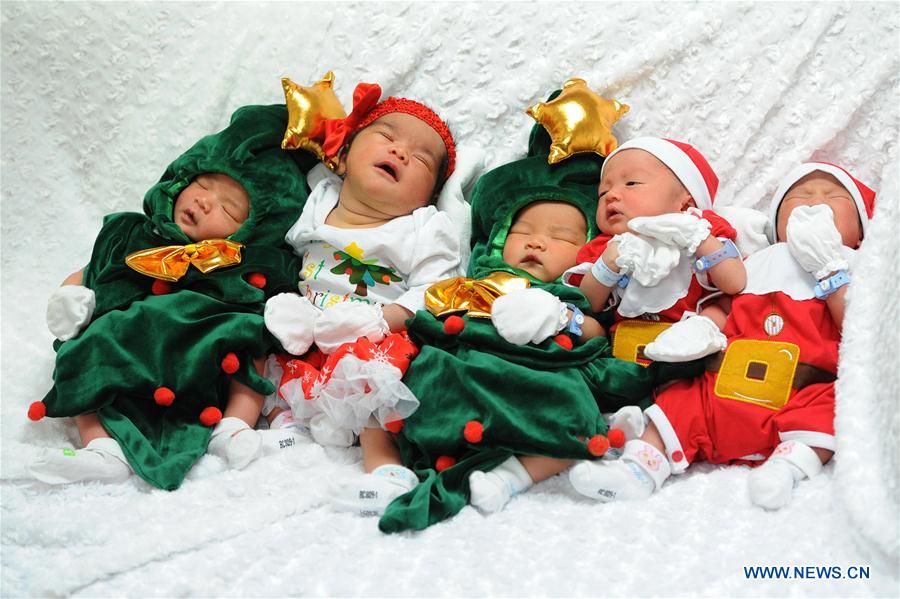 THAILAND-BANGKOK-CHRISTMAS-NEWBORN BABY