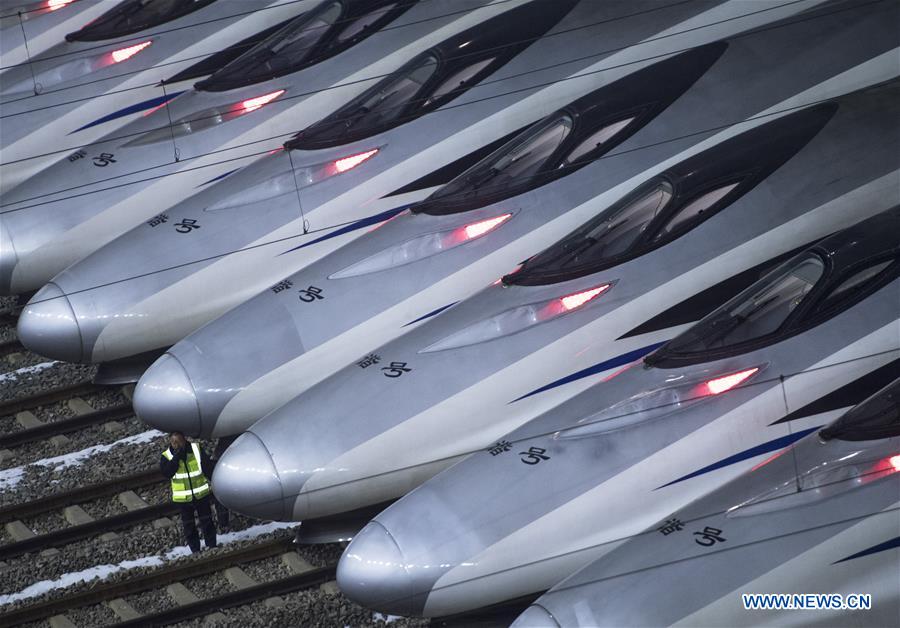 CHINA-WUHAN-HIGH-SPEED TRAIN-SPRING FESTIVAL-PREPARATION (CN)