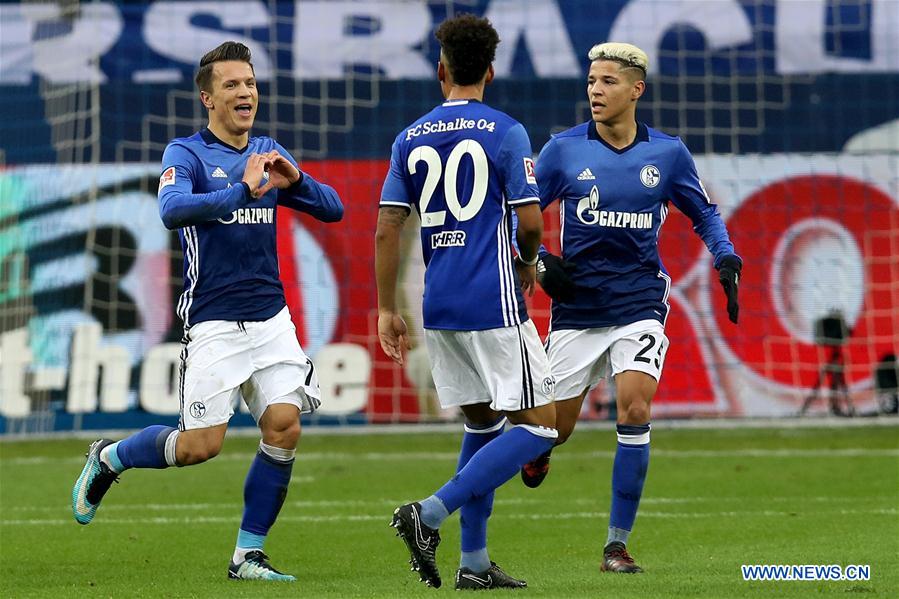 (SP)GERMANY-GELSENKIRCHEN-SOCCER-BUNDESLIGA-SCHALKE 04 VS BREMEN