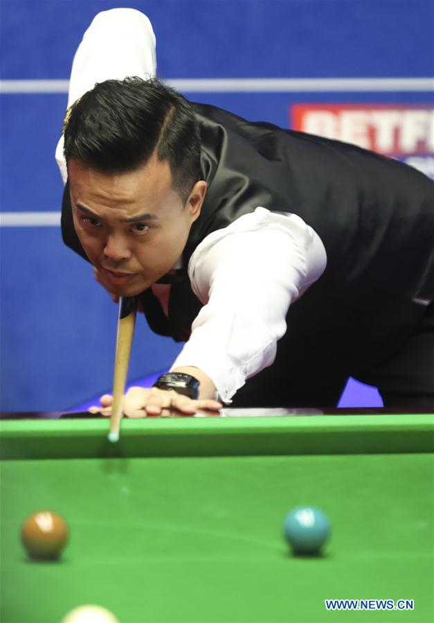 (SP)BRITAIN-SHEFFIELD-SNOOKER-WORLD CHAMPIONSHIP-DAY 2