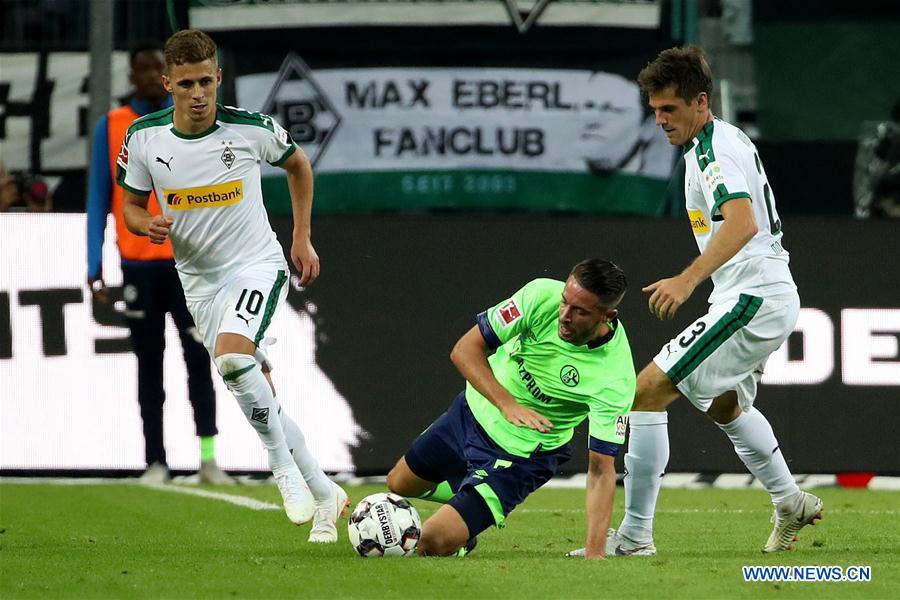 (SP)GERMANY-MOENCHENGLADBACH-BUNDESLIGA-BORUSSIA MONCHENGLADBACH VS FC SCHALKE 04