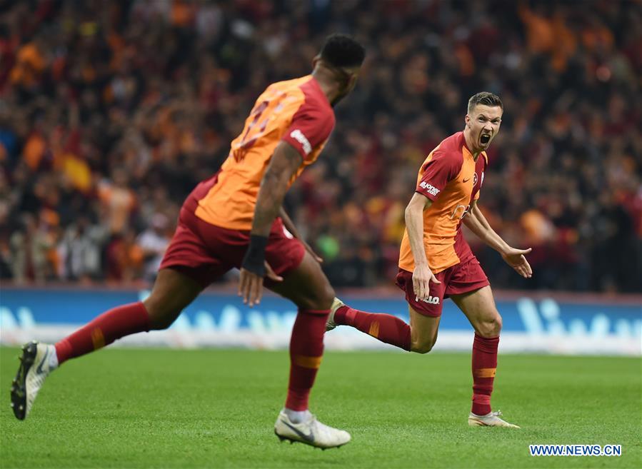 (SP)TURKEY-ISTANBUL-SOCCER-TURKISH SUPER LEAGUE-GALATASARAY VS FENERBAHCE