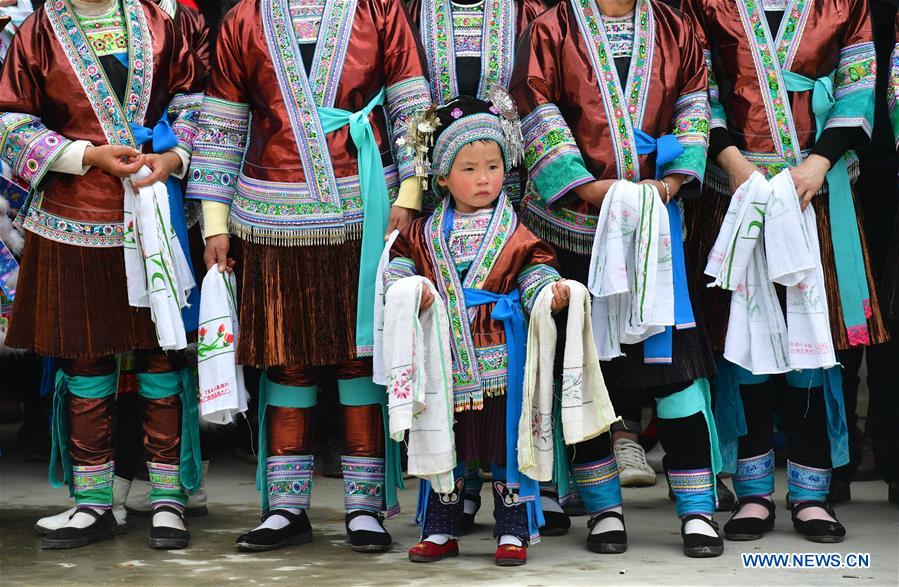 CHINA-GUANGXI-ETHNIC GROUP-COSTUMES (CN)