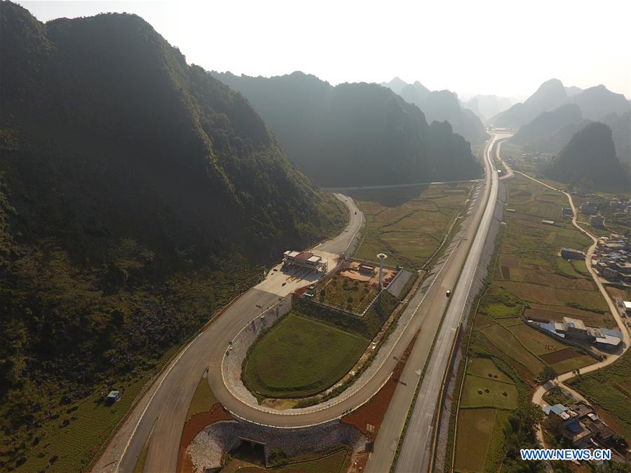 CHINA-GUANGXI-CHINA-VIETNAM BORDER-EXPRESSWAY (CN)