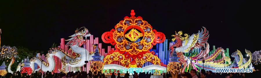 CHINA-SICHUAN-ZIGONG-LANTERN FAIR (CN)