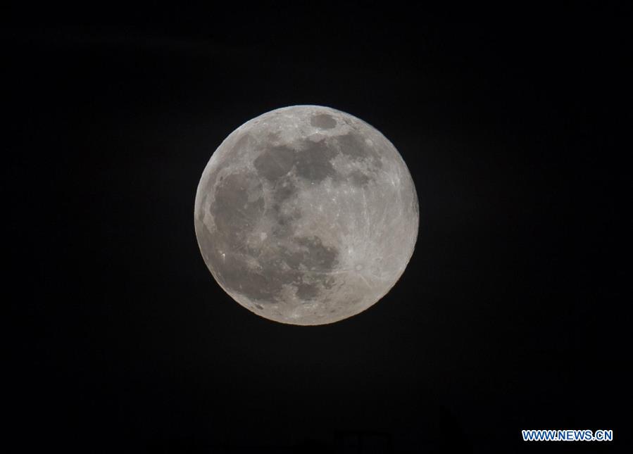 BRITAIN-LONDON-FULL MOON