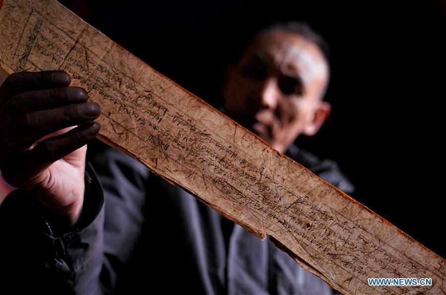 Xinhua Headlines: China launches largest ancient books protection project at Potala Palace