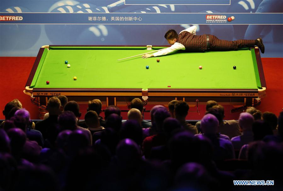 (SP)BRITAIN-SHEFFIELD-SNOOKER-WORLD CHAMPIONSHIP-DAY 5