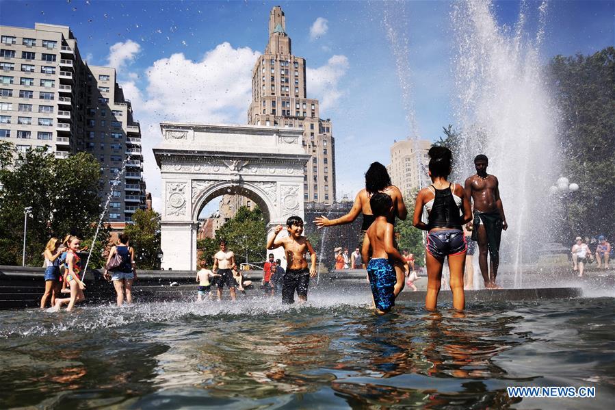 U.S.-NEW YORK-HEAT WAVE