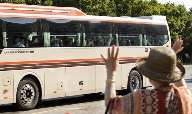 S.Korean war-separated families leave for DPRK for reunions with long-lost relatives