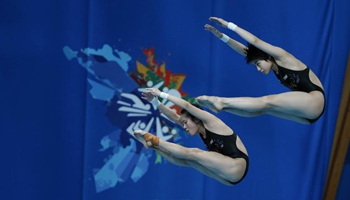 Chen Ruolin, Liu Huixia win women's 10m synchro platform at Kazan worlds